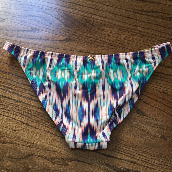 ViX Paula Hermanny Mirra Square Beaded Bikini Bottoms - Picture 4 of 7